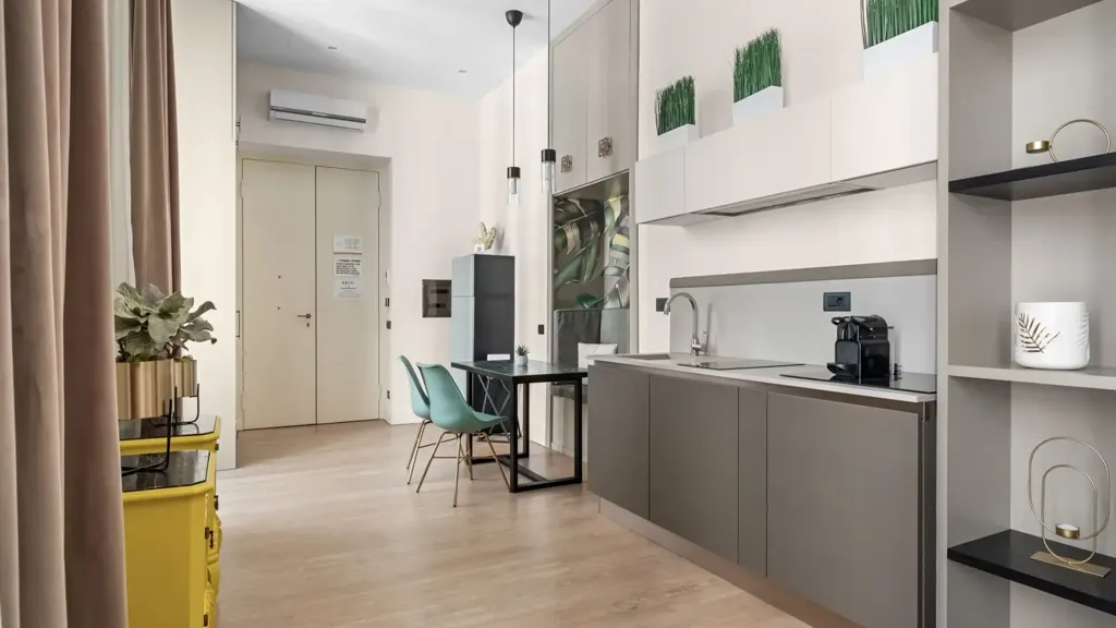 Kitchen - Fully Furnished Flat in Historic Centre, Naples