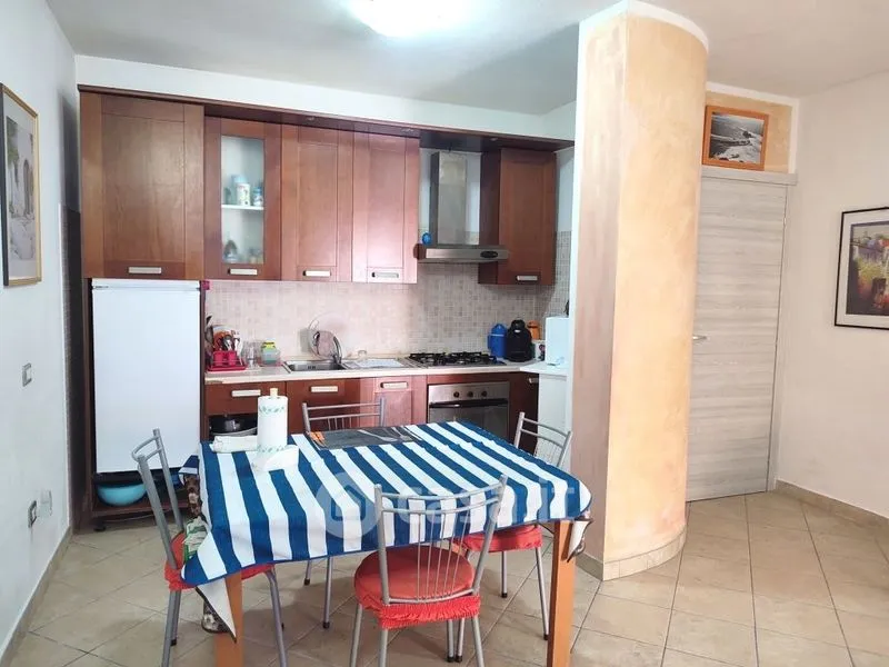 Söögituba - Ground Floor Apartment with Private Courtyard in Bosa