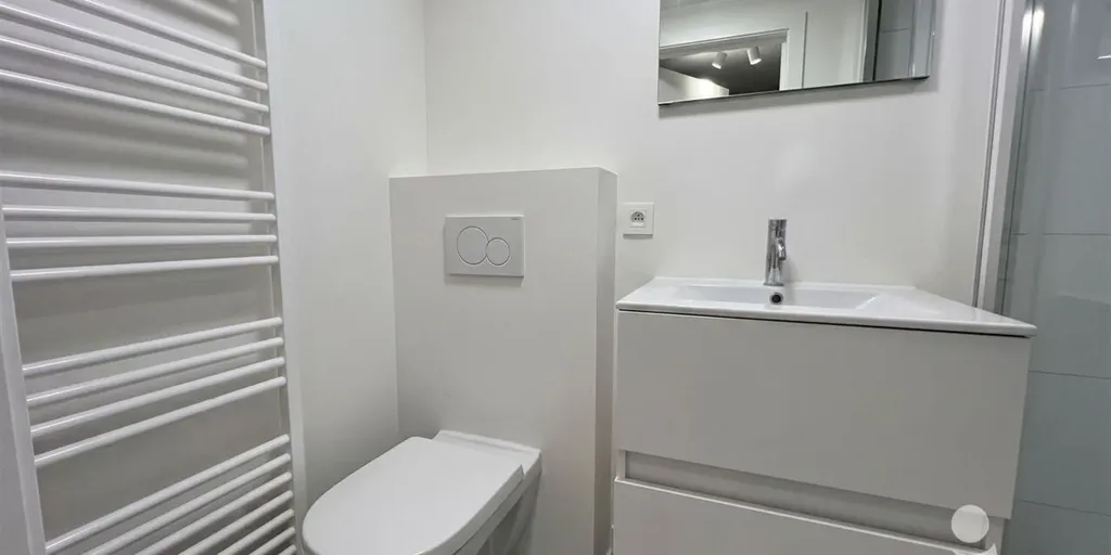 Salles de bain - Studio avec Salle de Bains dans le Centre de Leuven