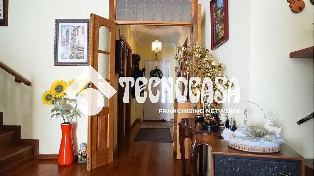Entrée - Terraced Semi-Detached House in Taco