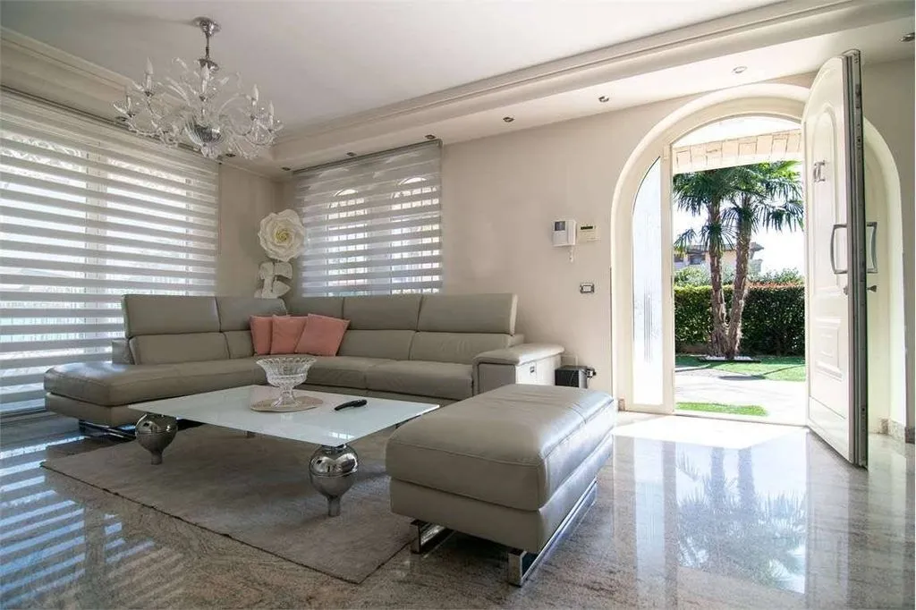 Living Room - Luxury Villa with Private Garden in Boltiere