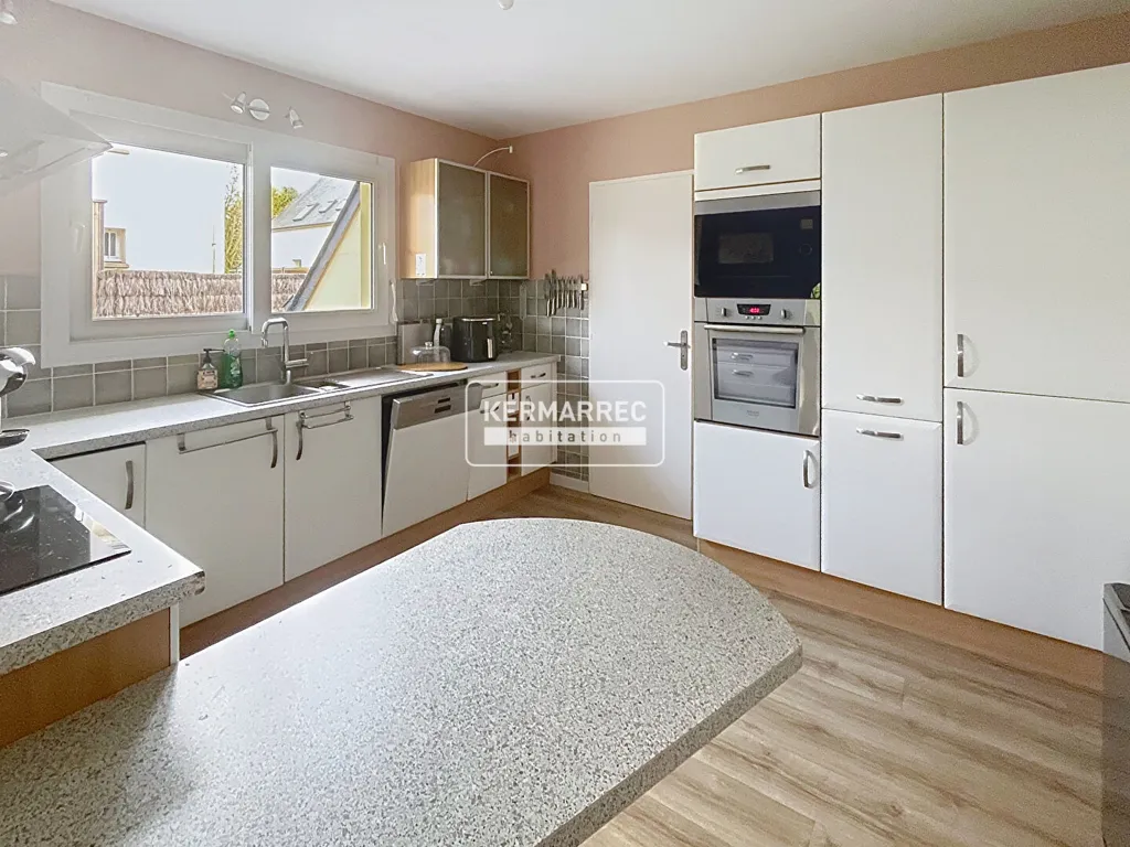 Cuisine - Maison Rénovée avec Terrasse près du Golf de Cicé