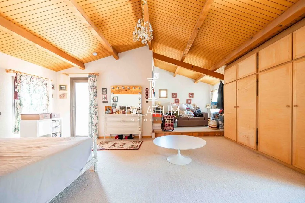 Maison Luxueuse avec Parking à Pierrevert
