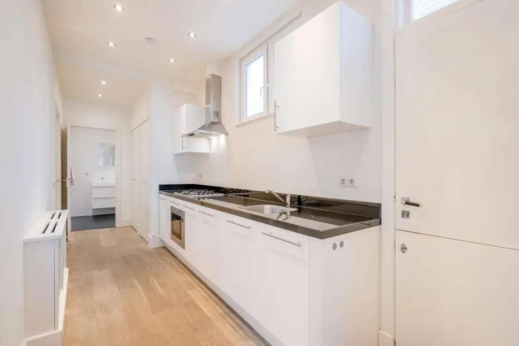 Cuisine - Ground-Floor Apartment with Basement in Scheveningen-Dorp