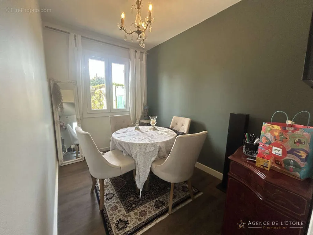 Salle à manger - Maison Rénovée avec Terrasse à Étaples