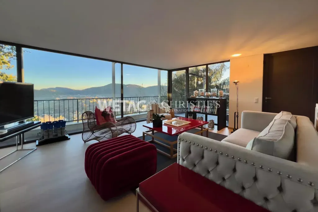 Séjour - Villa with Lake & Mountain Views in Mendrisio