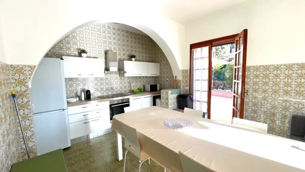 Köök - Rustic Villa with Sea View in Siracusa