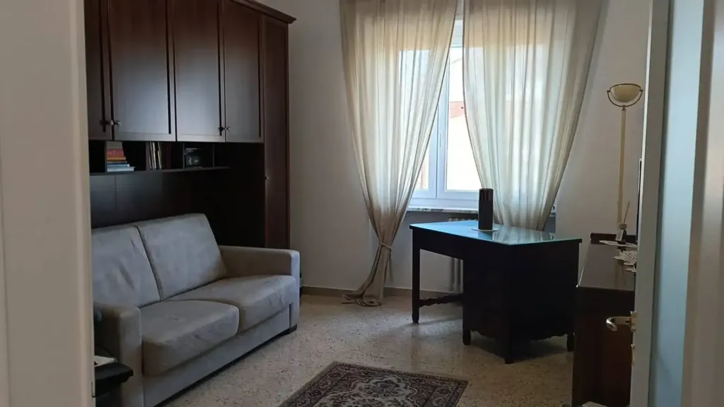 Magamistoad - Fully Rented Apartment with Balconies in Carmagnola