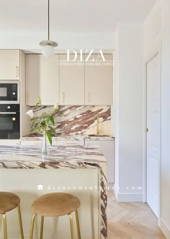 Cuisine - Luxury Apartment in Madrid