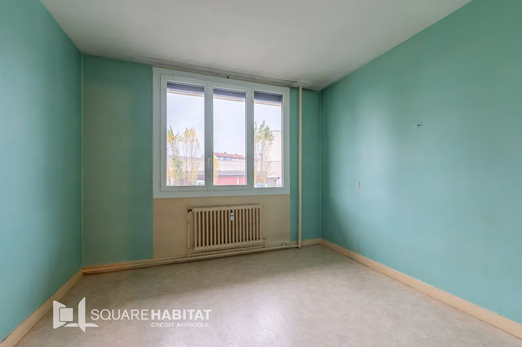 Rooms - 4-Piece Apartment with Balcony in Roussillon
