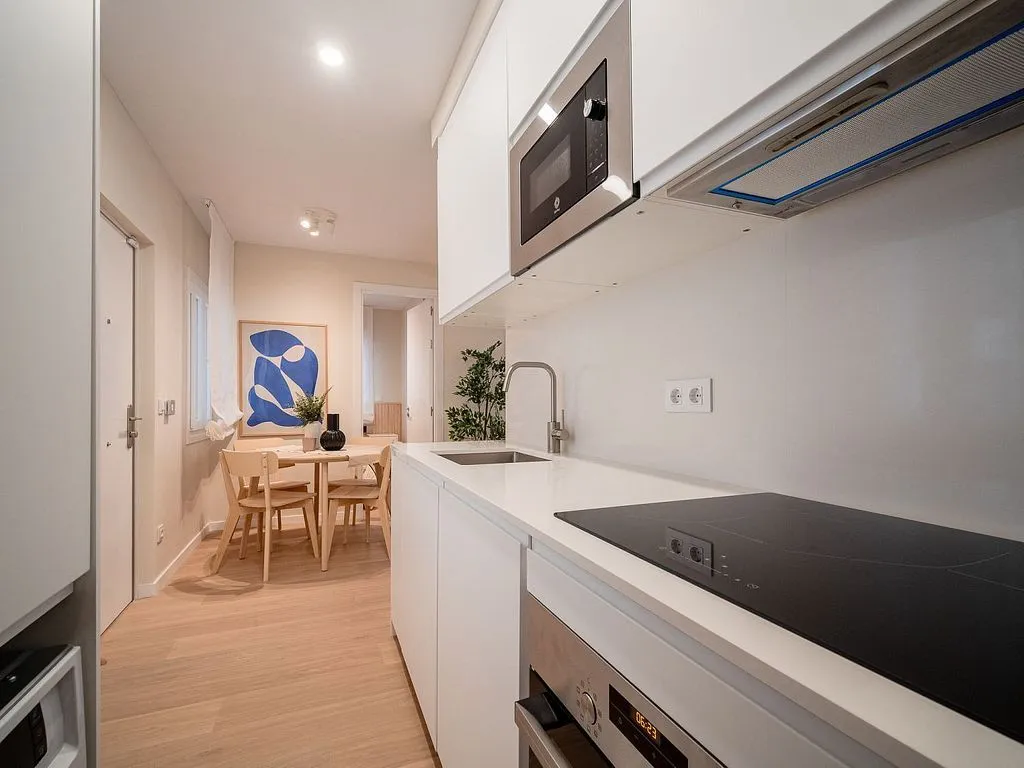 Köök - 3-Bedroom Flat with Terrace in Retiro