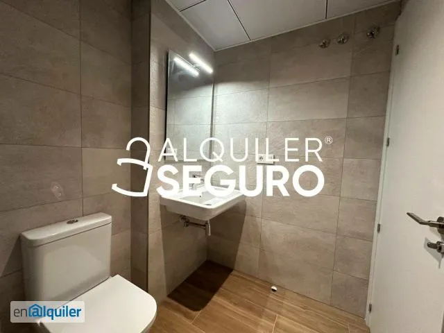 Salles de bain - New Flat with Terrace and Pool in Quart de Poblet