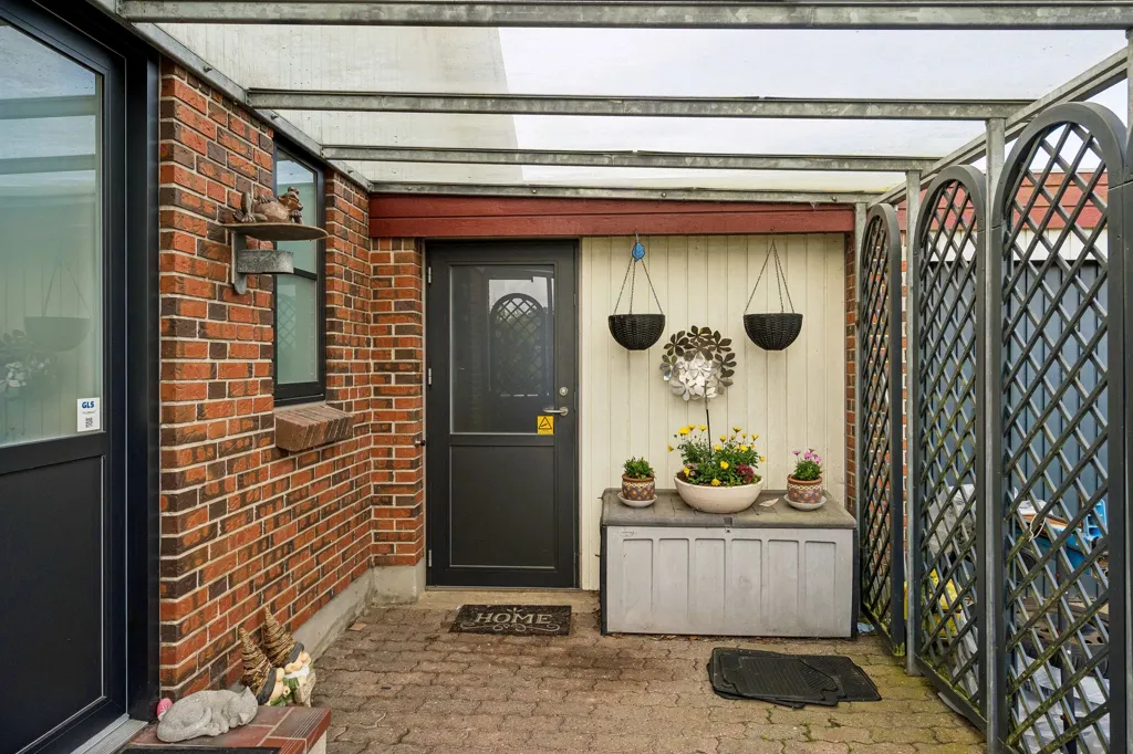 Terrass - Detached Villa with Garden in Fredericia