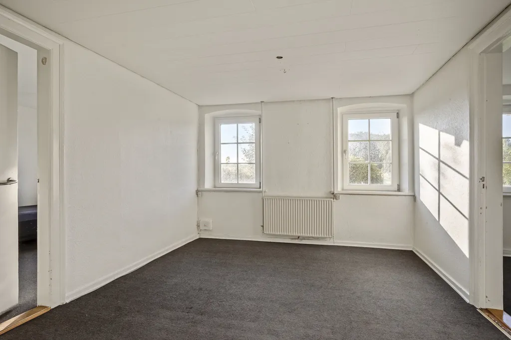 other_room
