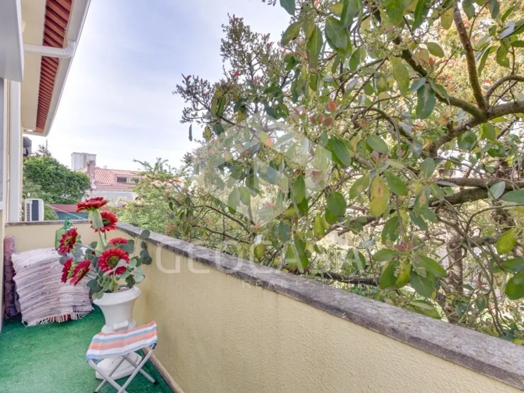 Balcon - Luxury House with Garden in Algueirão, Sintra