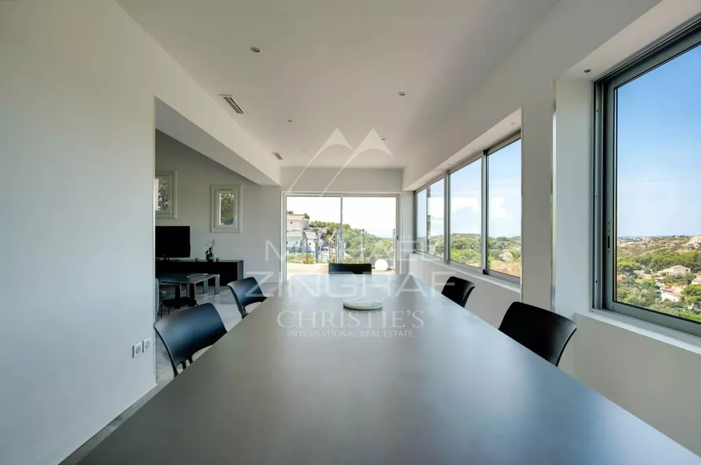 Söögituba - Villa with Sea View in Ensues-la-Redonne