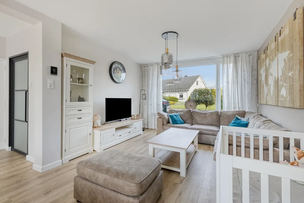 Séjour - 2/1 Cap House with Double Garage in Wouw
