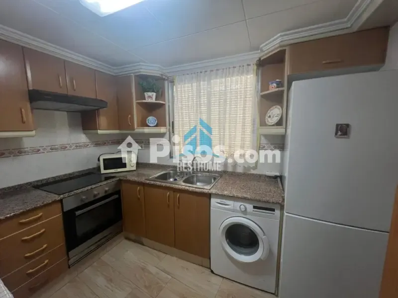 Köök - Bright Apartment with Balcony in Cullera