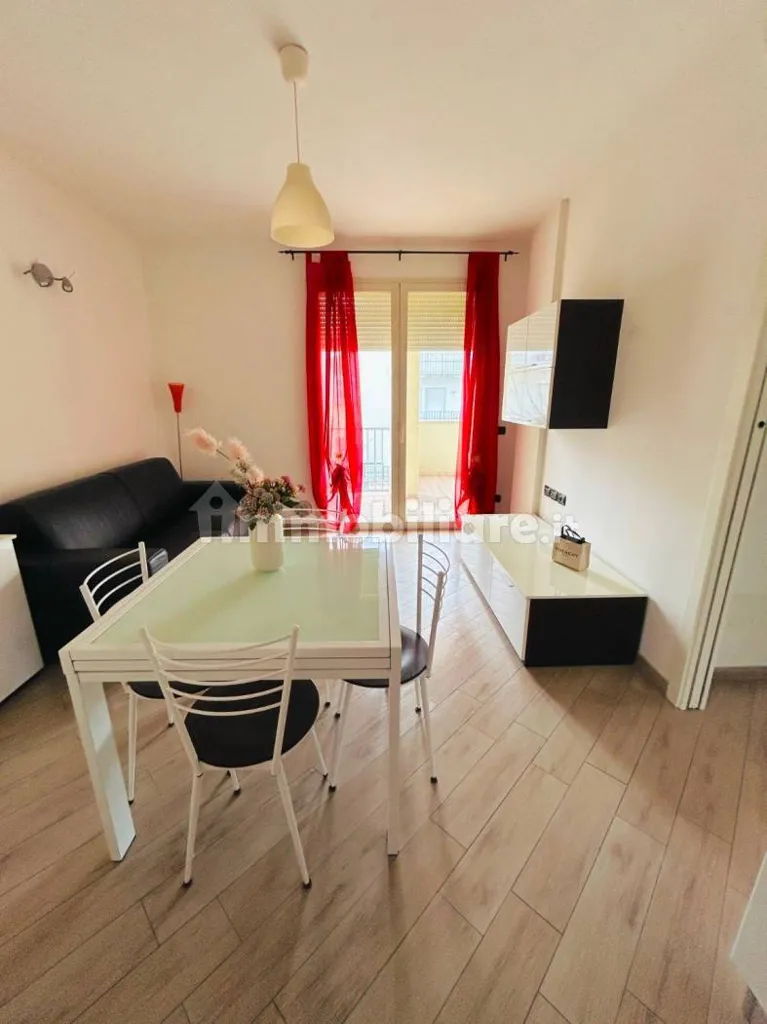 Salle à manger - Trilocale with Terrace in Riccione