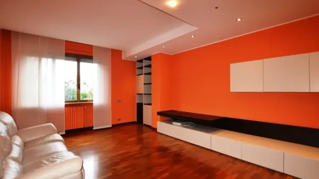 Séjour - Rearfacing Apartment with Balcony in Biella