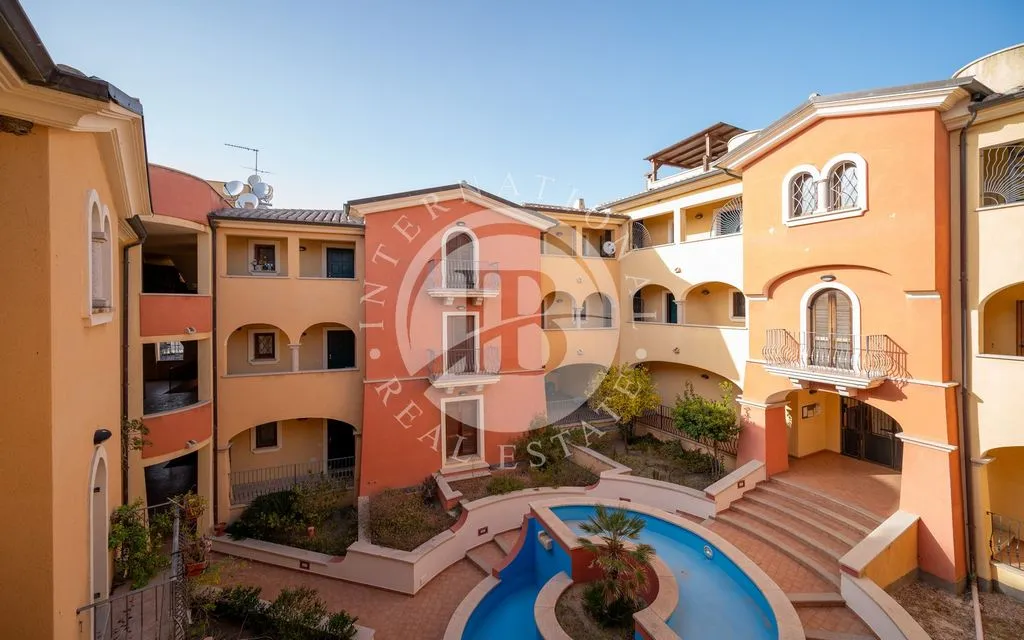 Aed - Beachfront Apartment with 360° Views in Golfo Aranci