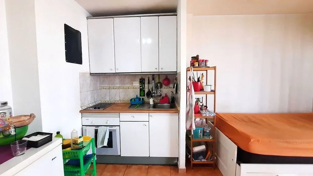 Köök - 1-Bedroom Apartment with Pool in Sonnenland
