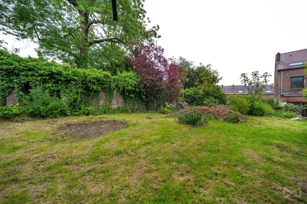 Aed - Buildable Plot in Faubourg de Namur, Nivelles