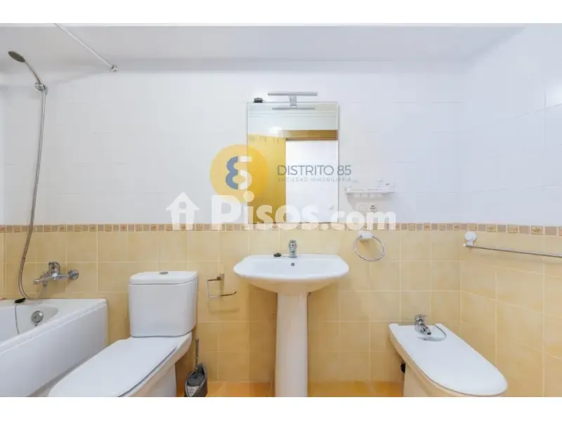 Vannitoad - Modern Flat with Garden View in O Rosal