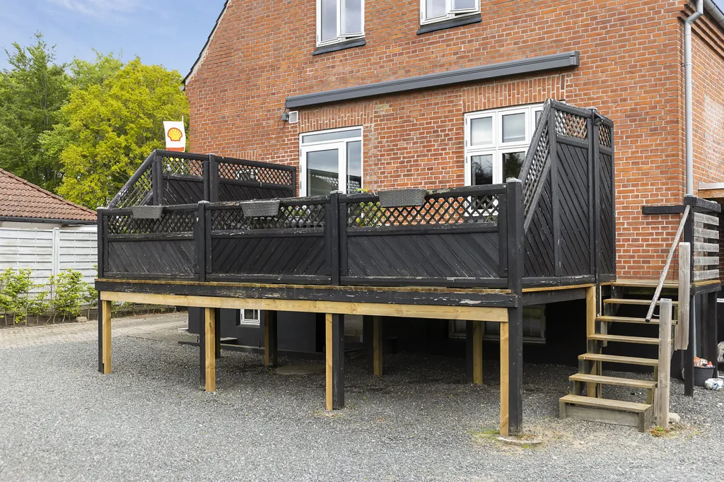 Terrasse - 1930s Villa with Garden in Odense M