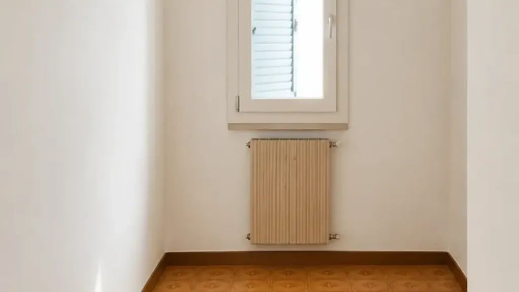 Pièces - Spacious Trilocale with Balcony in Gattatico