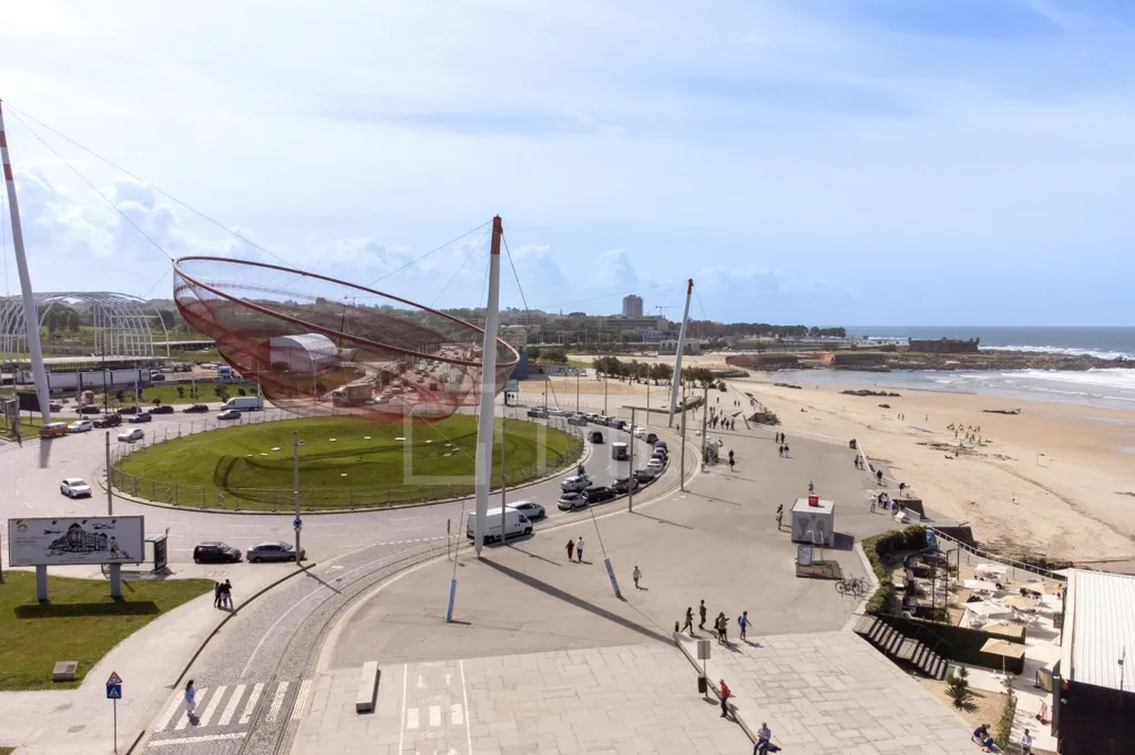 Shop with Sea View in Matosinhos