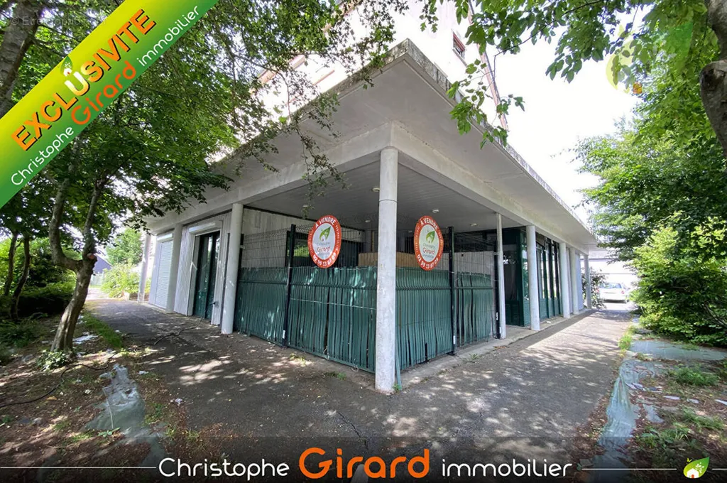 5-room apartment in Saint-Domineuc