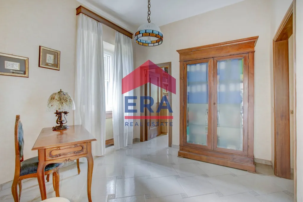 Entrée - Villa with 4.5-Hectare Park in Ardea