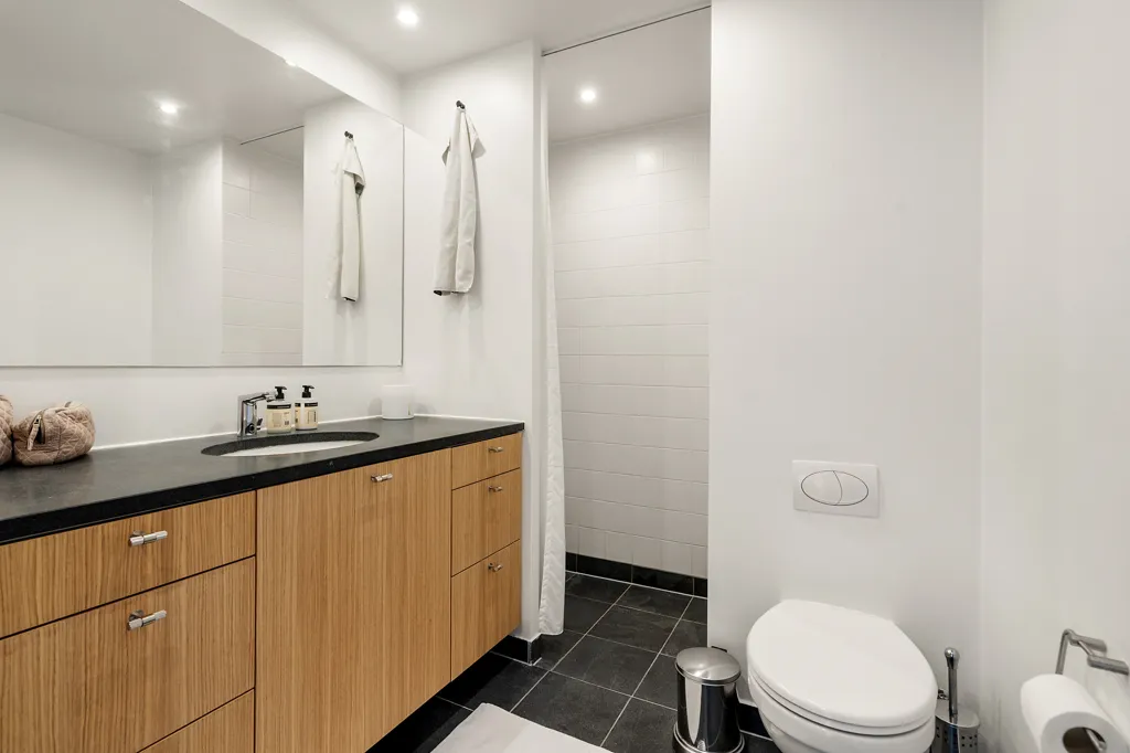 Salles de bain - Appartement 4 pièces à København NV