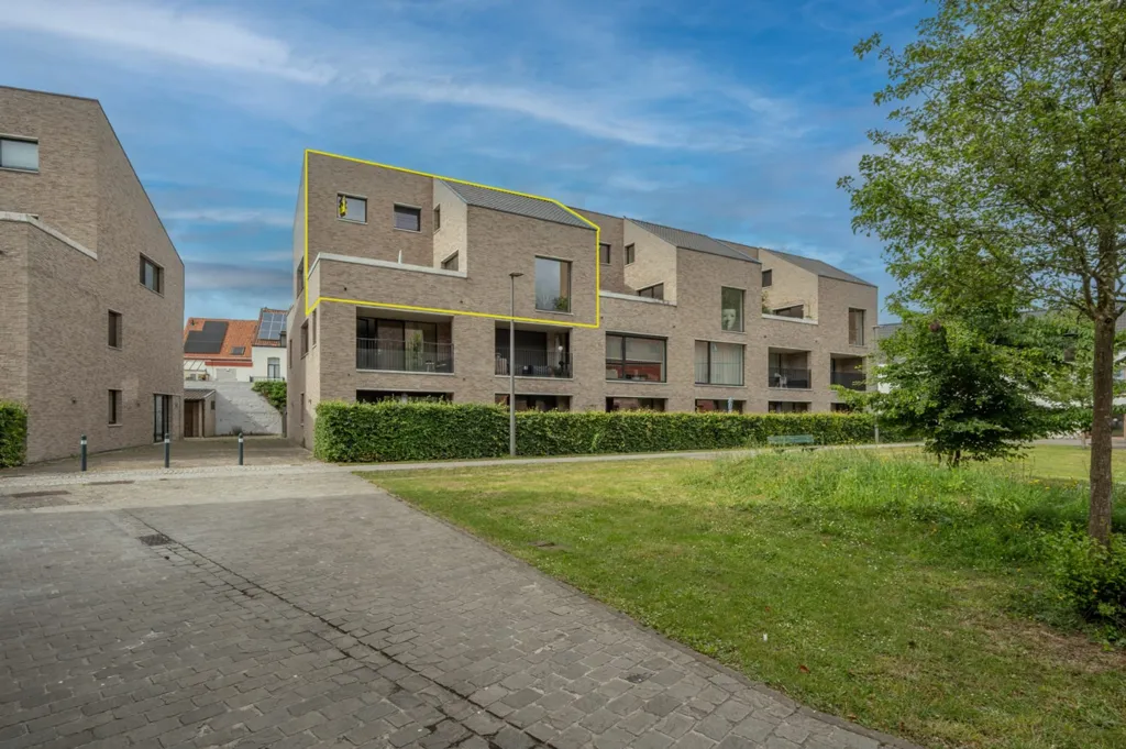 Välivaade - Apartment with South-Facing Terrace in Bruges
