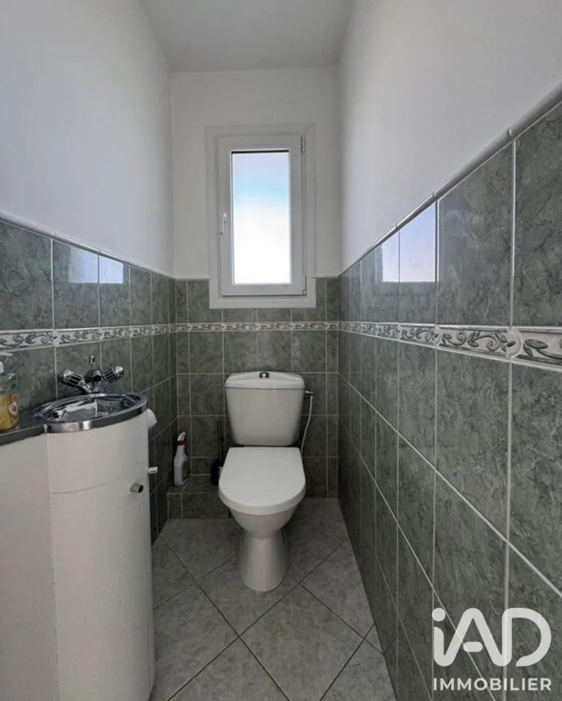 Salles de bain - Appartement 3 Pièces avec Piscine à Antibes