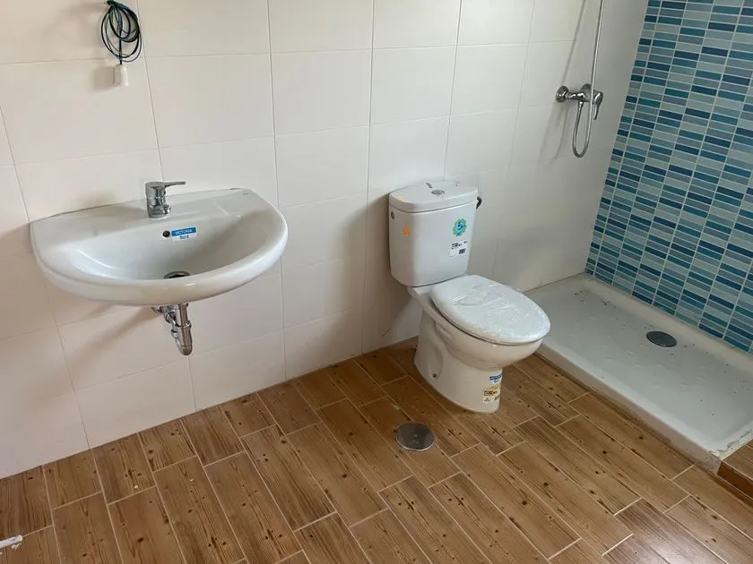 Bathrooms - Chalet with Garden near Avila