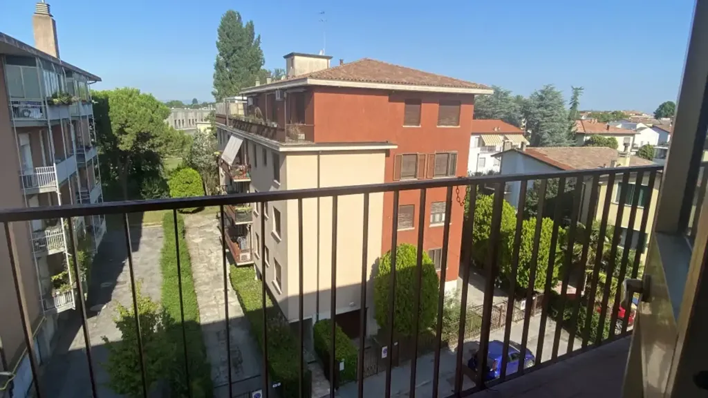 Balcon - Penthouse Apartment with Balcony in Padova