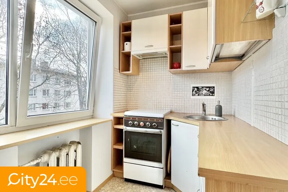Cuisine - 3-Room Apartment with River View in Tallinn