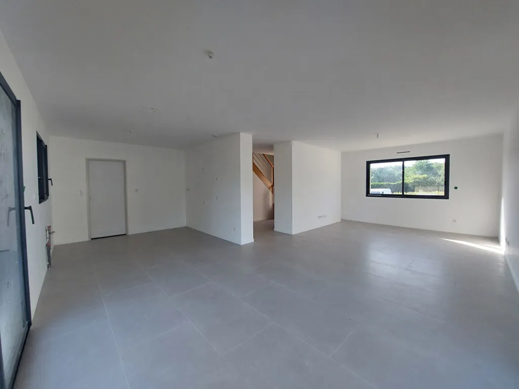 Soggiorno - New 6-Piece House in La Haye Malherbe