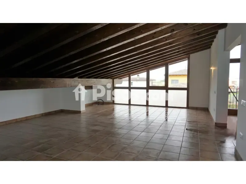 Pièces - Rustic Chalet with Garden in Santa Eulàlia de Riuprimer