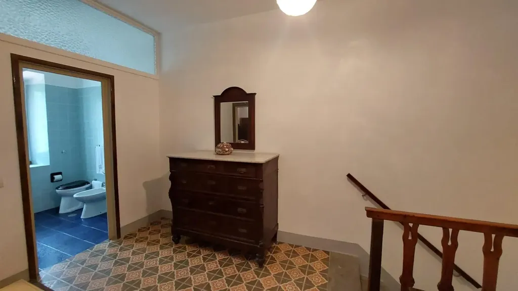 Esik - Rustic Property with Two Apartments in San Godenzo