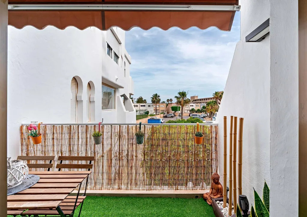 Terrass - Modern Flat with Sea View in Playa Serena Sur