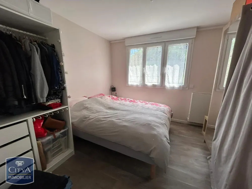 Camere da letto - 2-Bedroom Apartment with Balcony in Laval