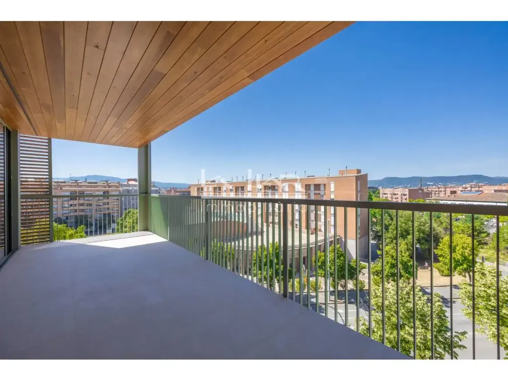 Balcon - Newly Built Flat with Terraces in Nord-El Sucre