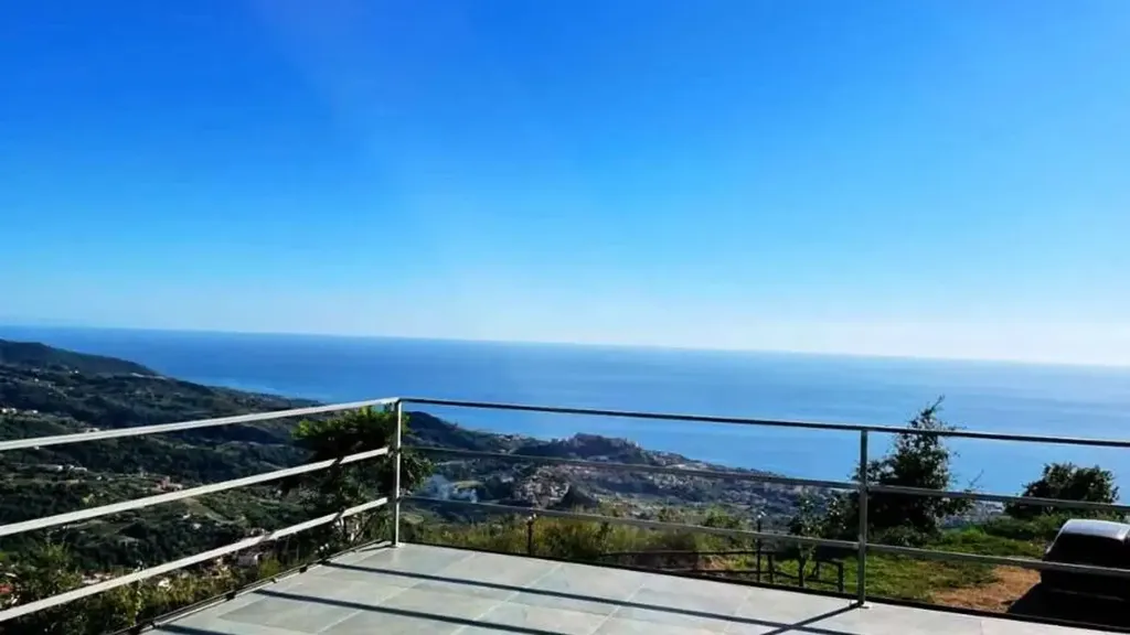 Terrasse - Rustic Villa with Panoramic Views in Belvedere Marittimo