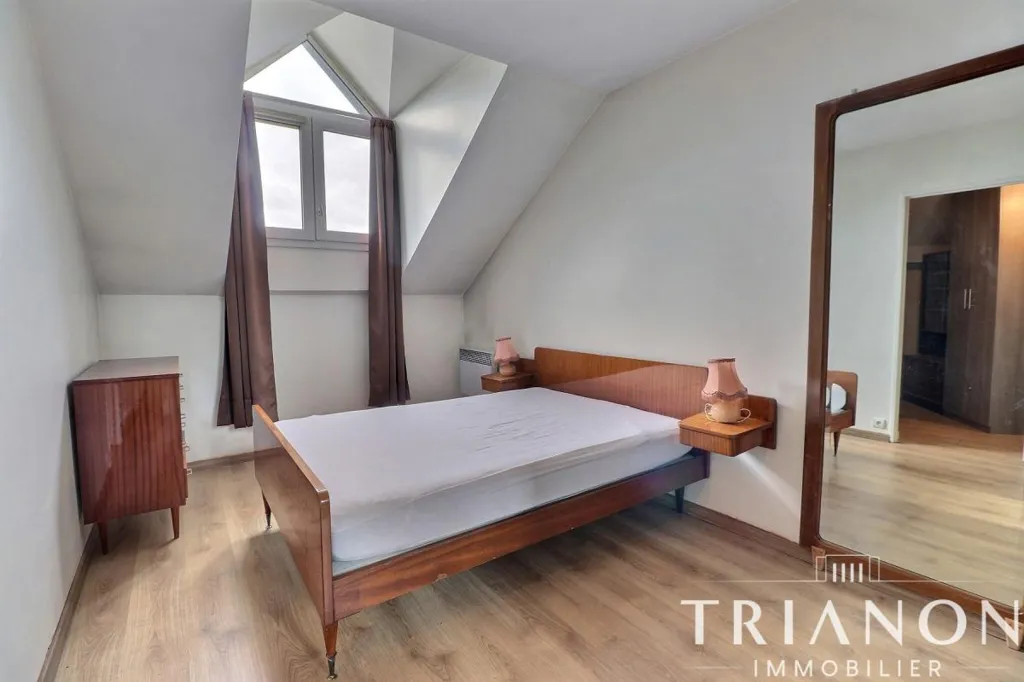 Magamistoad - Duplex with Parking in Poissy Centre