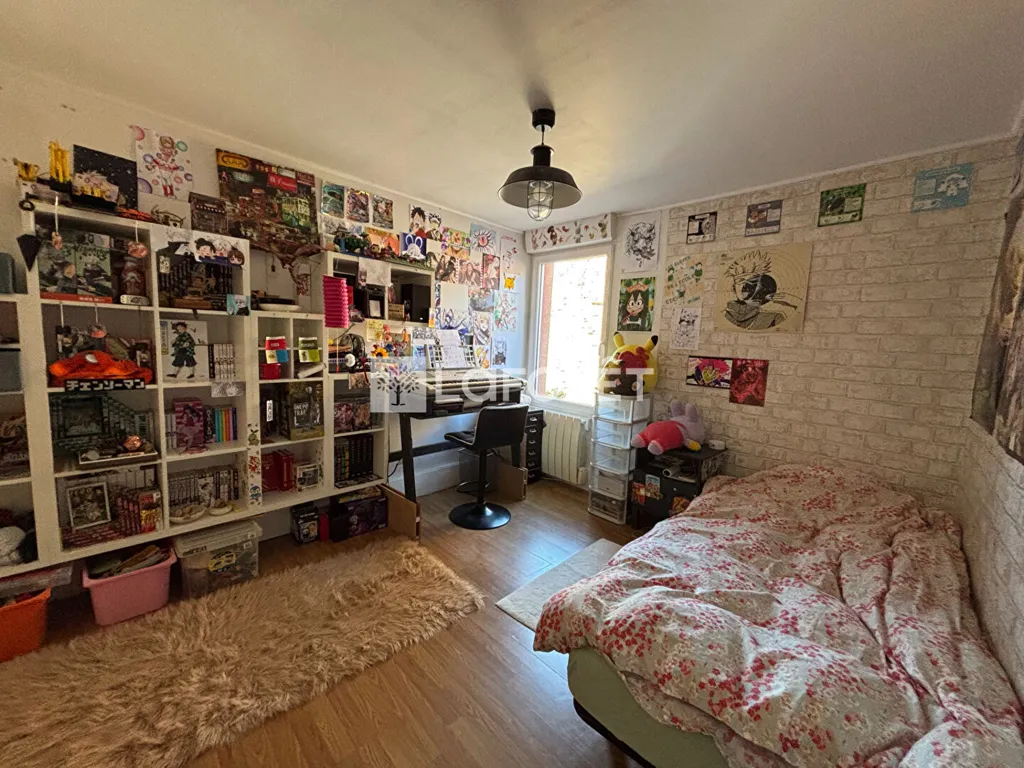 Magamistoad - Atypical Townhouse with Loft in Halluin