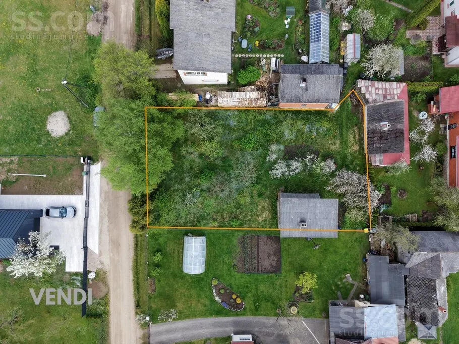 Vista aerea - Land Plot with Orchard in Valmiera
