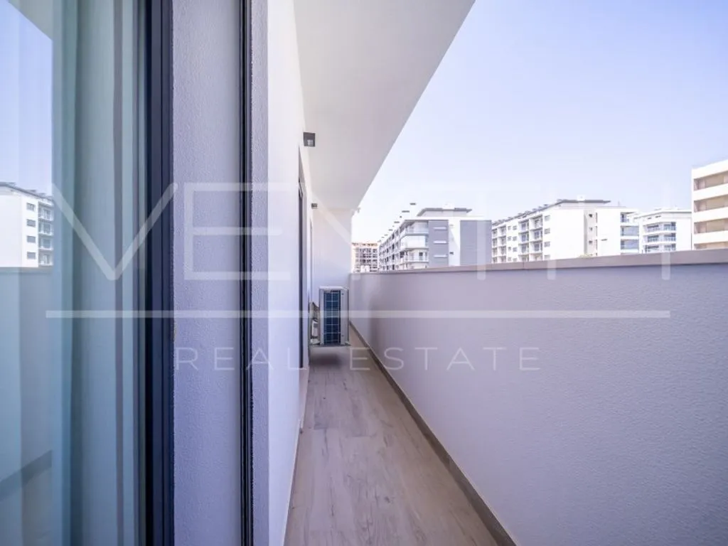 Rõdu - Luxury Duplex Flat with Terrace in Portas da Cidade